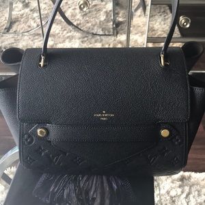 Authentic Louis Vuitton Bag, Final pricing!